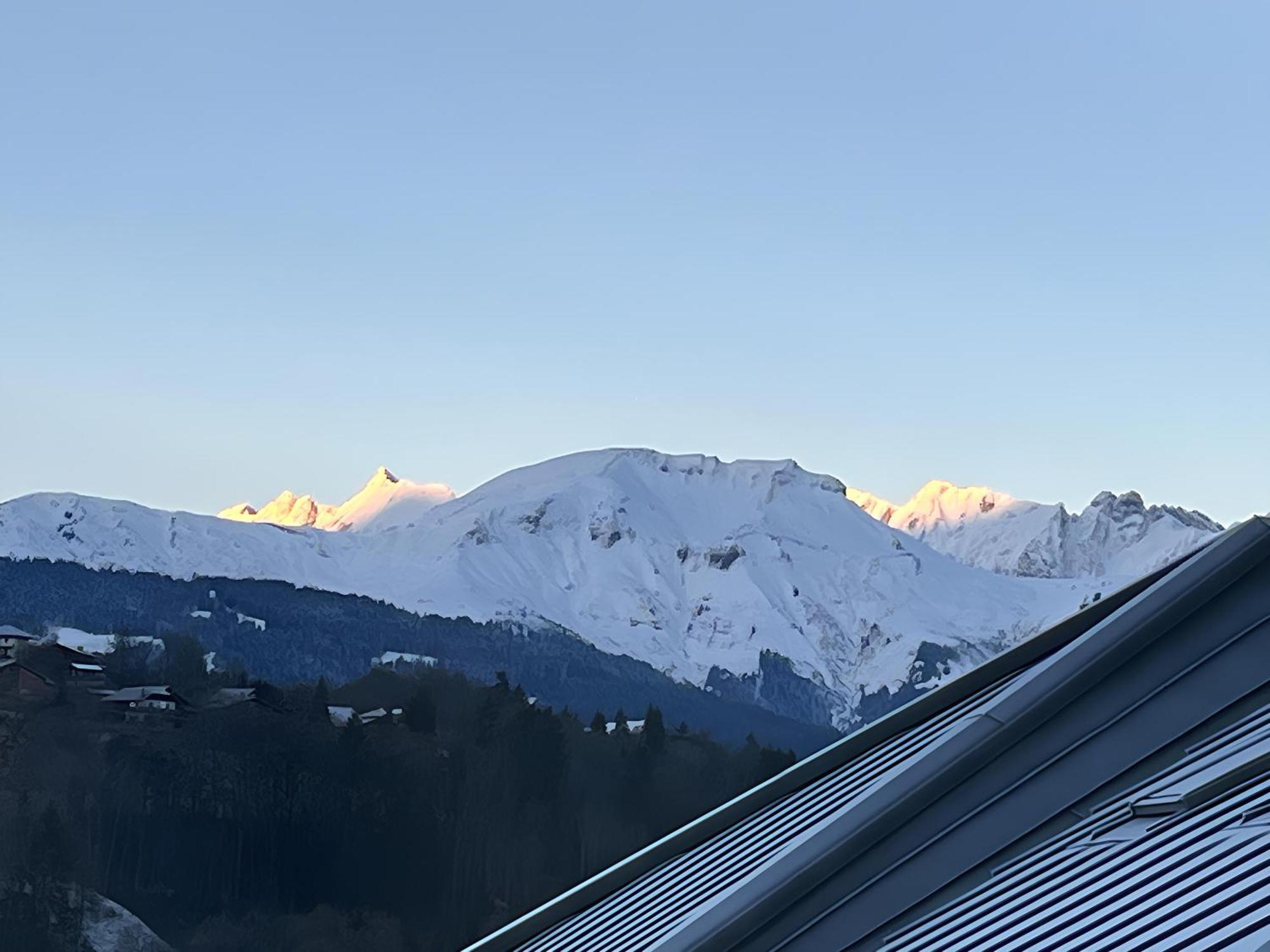Ski Ou Thermes? Un Appt Cabine Avec Vue Magnifique แซ็งต์-แฌร์เวส์-เลส์-แบ็งส์ ภายนอก รูปภาพ