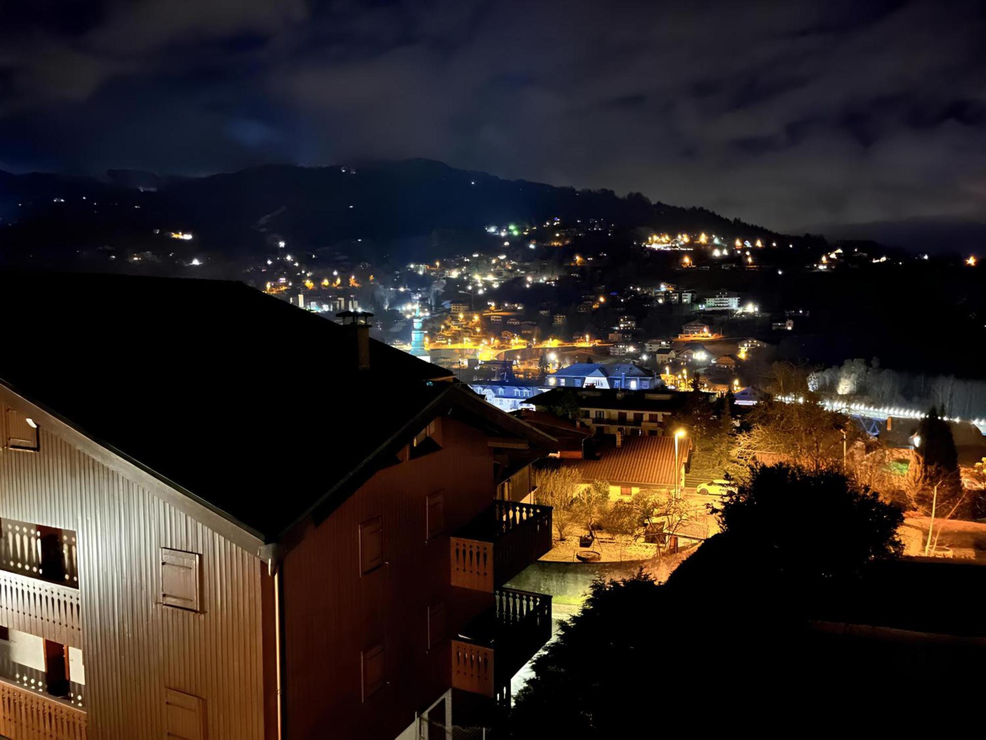 Ski Ou Thermes? Un Appt Cabine Avec Vue Magnifique แซ็งต์-แฌร์เวส์-เลส์-แบ็งส์ ภายนอก รูปภาพ